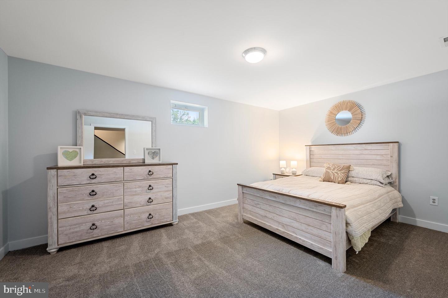10309 E HUNTER VALLEY RD, VIENNA, Virginia 22181, 6 Bedrooms Bedrooms, ,5 BathroomsBathrooms,Residential,For sale,10309 E HUNTER VALLEY RD,VAFX2252958 MLS # VAFX2252958
