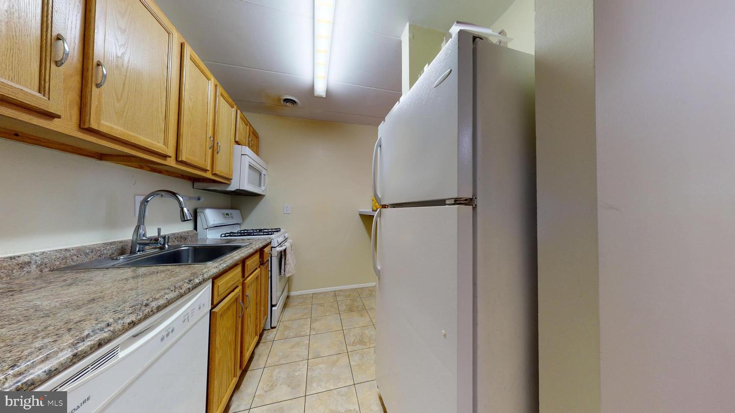 2605 REDCOAT DR #252, ALEXANDRIA, Virginia 22303, 1 Bedroom Bedrooms, ,1 BathroomBathrooms,Residential,For sale,2605 REDCOAT DR #252,VAFX2252996 MLS # VAFX2252996