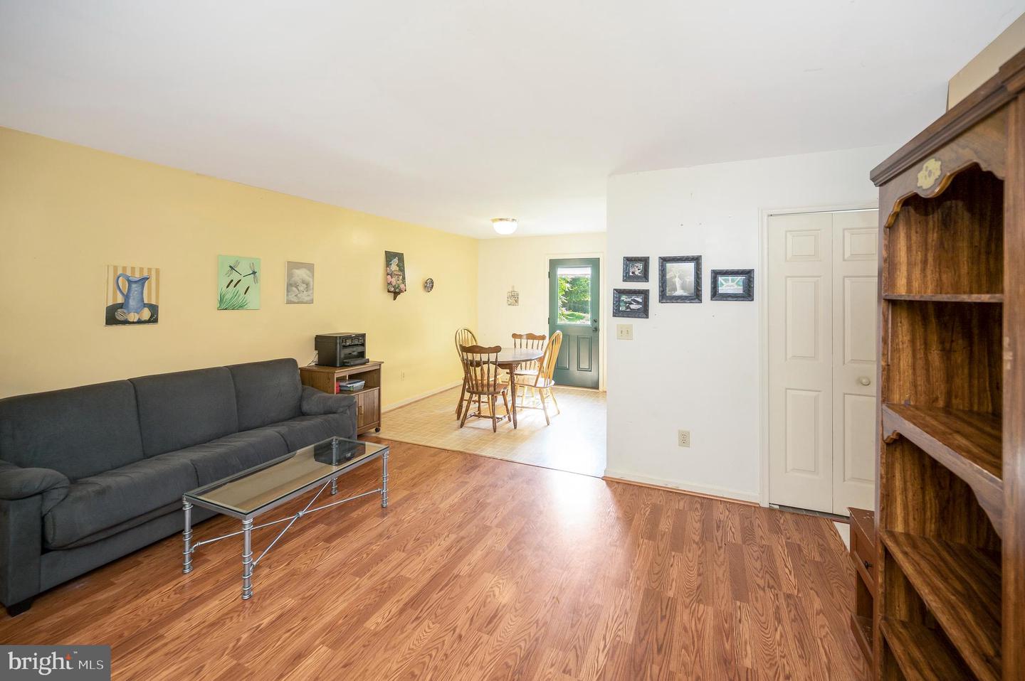 11803 OAKDALE CT, LOCUST GROVE, Virginia 22508, 3 Bedrooms Bedrooms, ,1 BathroomBathrooms,Residential,For sale,11803 OAKDALE CT,VASP2034398 MLS # VASP2034398