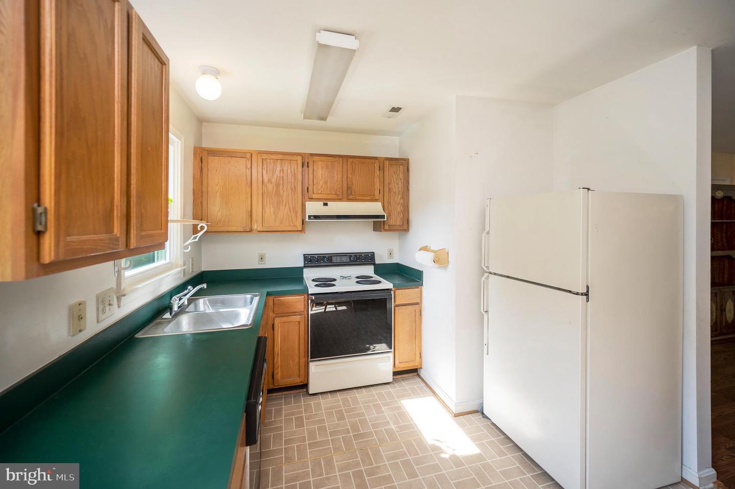 11803 OAKDALE CT, LOCUST GROVE, Virginia 22508, 3 Bedrooms Bedrooms, ,1 BathroomBathrooms,Residential,For sale,11803 OAKDALE CT,VASP2034398 MLS # VASP2034398