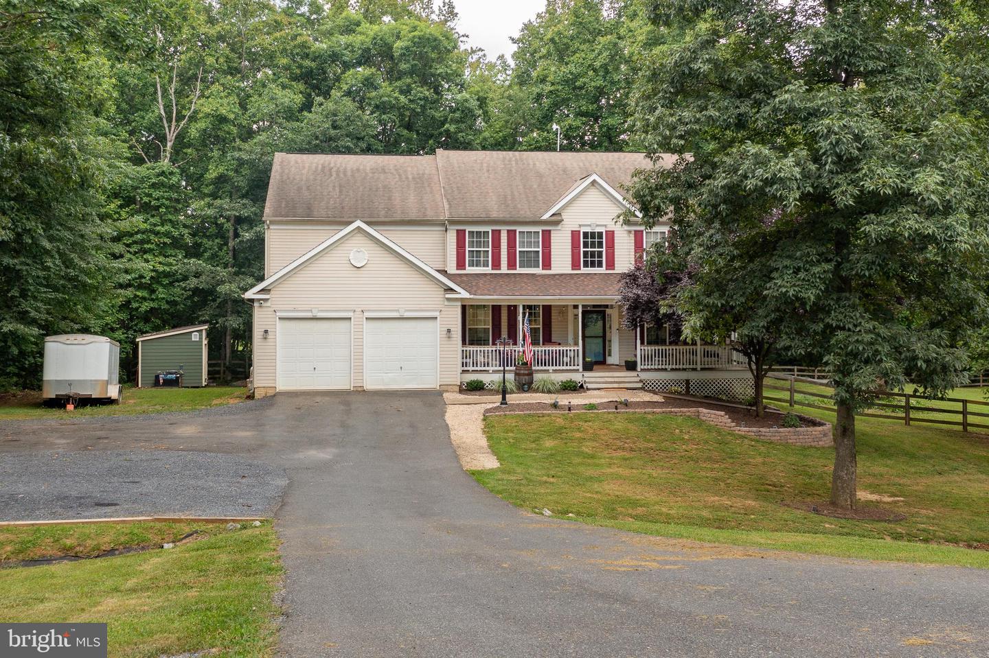 258 CHIMNEY CIR, MIDDLETOWN, Virginia 22645, 5 Bedrooms Bedrooms, ,3 BathroomsBathrooms,Residential,For sale,258 CHIMNEY CIR,VAFV2035236 MLS # VAFV2035236