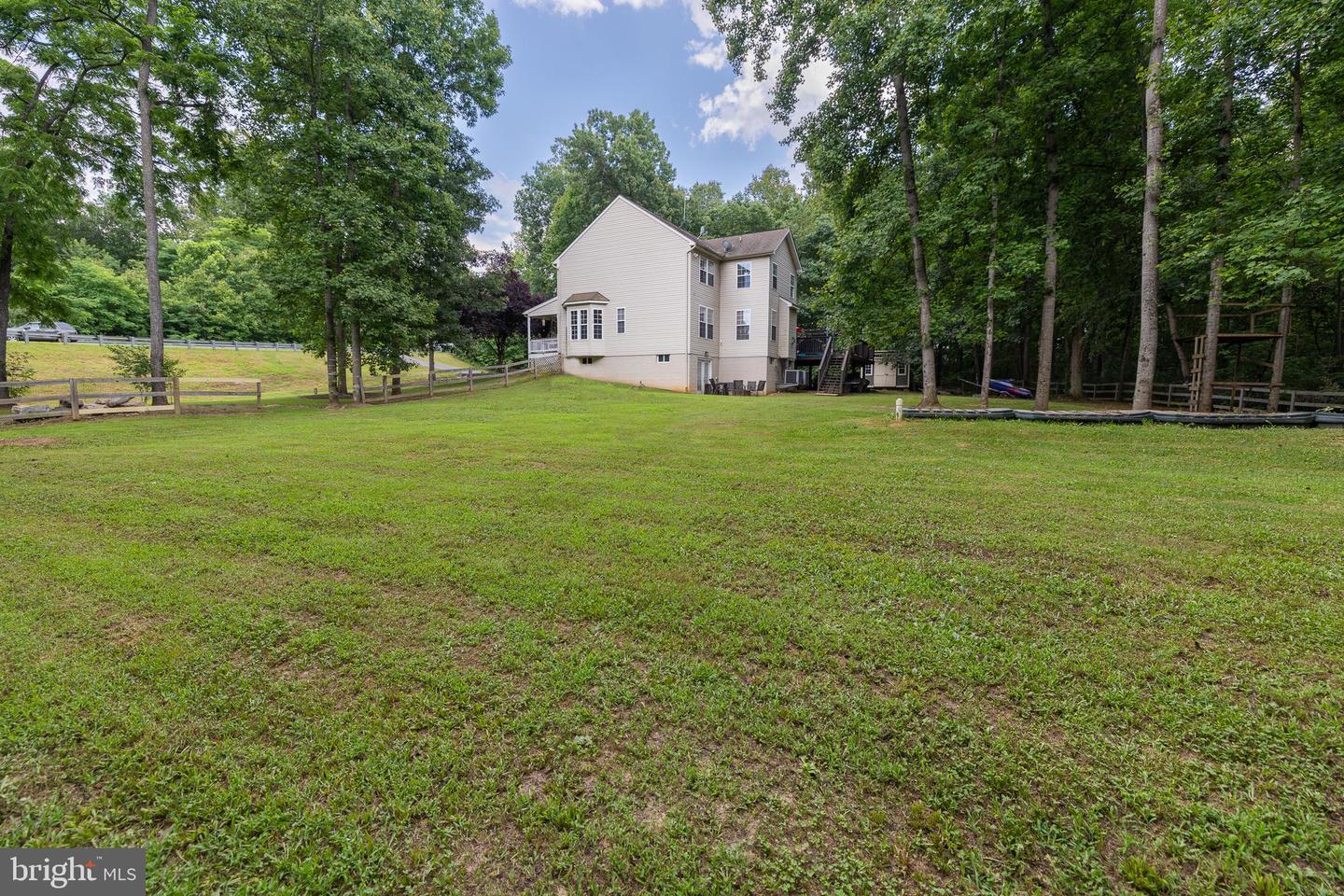 258 CHIMNEY CIR, MIDDLETOWN, Virginia 22645, 5 Bedrooms Bedrooms, ,3 BathroomsBathrooms,Residential,For sale,258 CHIMNEY CIR,VAFV2035236 MLS # VAFV2035236