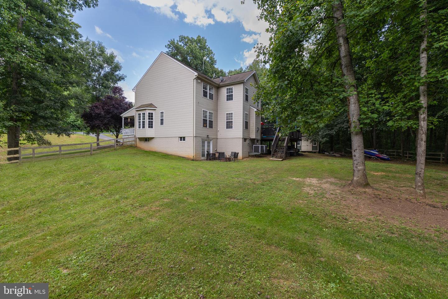 258 CHIMNEY CIR, MIDDLETOWN, Virginia 22645, 5 Bedrooms Bedrooms, ,3 BathroomsBathrooms,Residential,For sale,258 CHIMNEY CIR,VAFV2035236 MLS # VAFV2035236