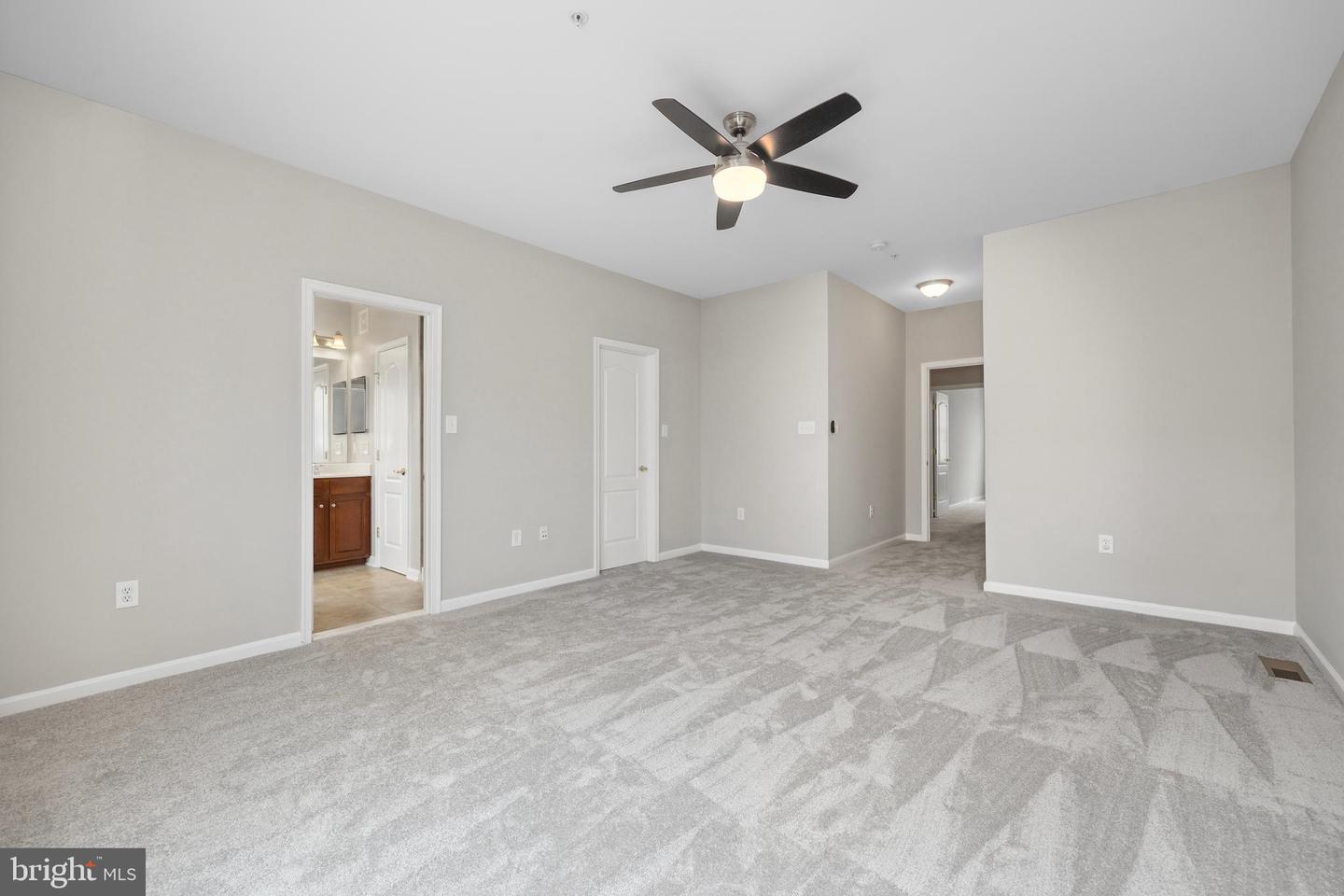 22722 BEACON CREST TER, BRAMBLETON, Virginia 20148, 3 Bedrooms Bedrooms, ,2 BathroomsBathrooms,Residential,For sale,22722 BEACON CREST TER,VALO2101120 MLS # VALO2101120