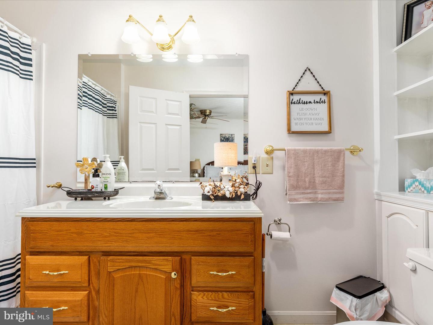92 JACOB CT, WOODSTOCK, Virginia 22664, 3 Bedrooms Bedrooms, 8 Rooms Rooms,3 BathroomsBathrooms,Residential,For sale,92 JACOB CT,VASH2011898 MLS # VASH2011898