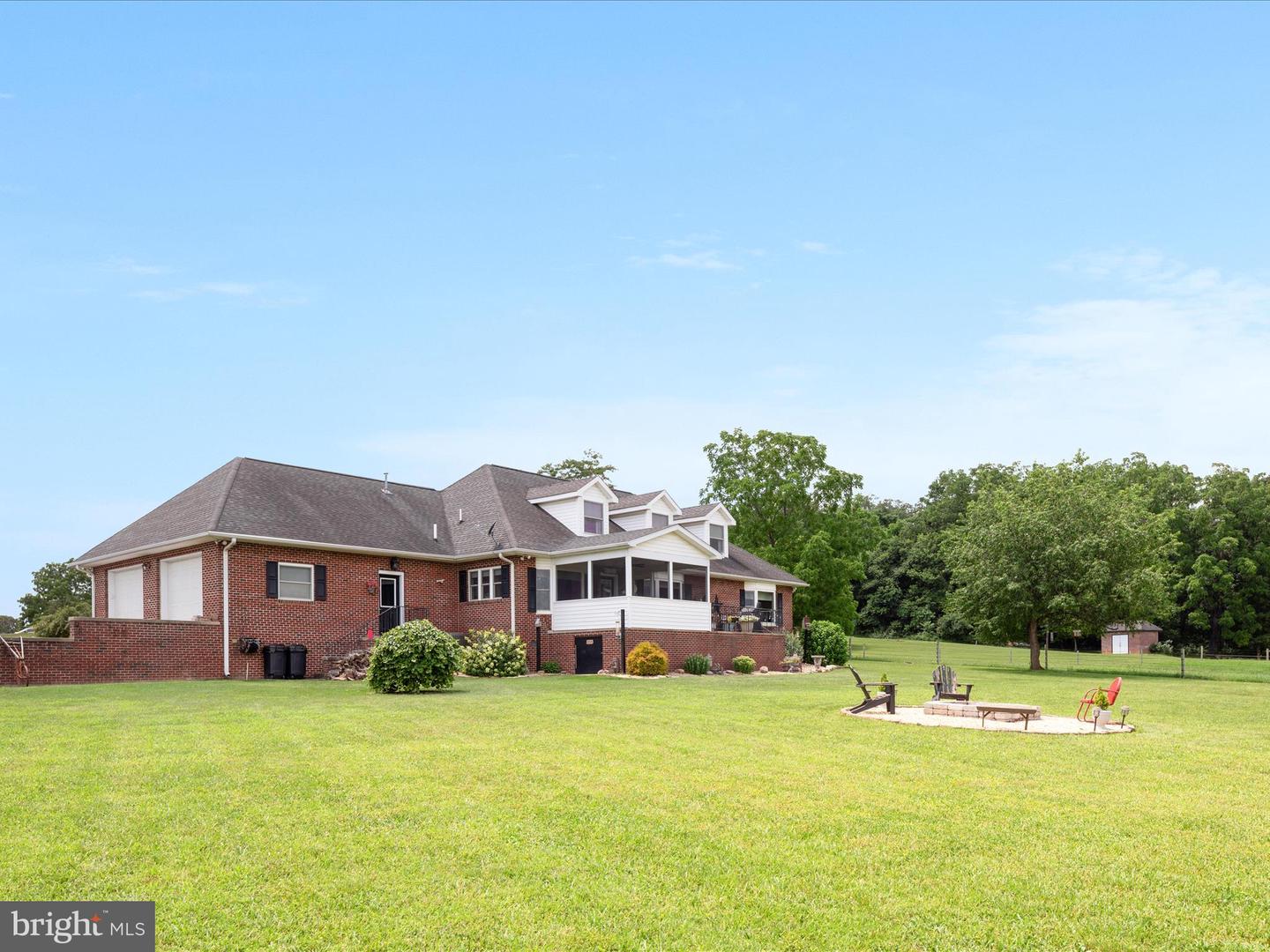 92 JACOB CT, WOODSTOCK, Virginia 22664, 3 Bedrooms Bedrooms, 8 Rooms Rooms,3 BathroomsBathrooms,Residential,For sale,92 JACOB CT,VASH2011898 MLS # VASH2011898