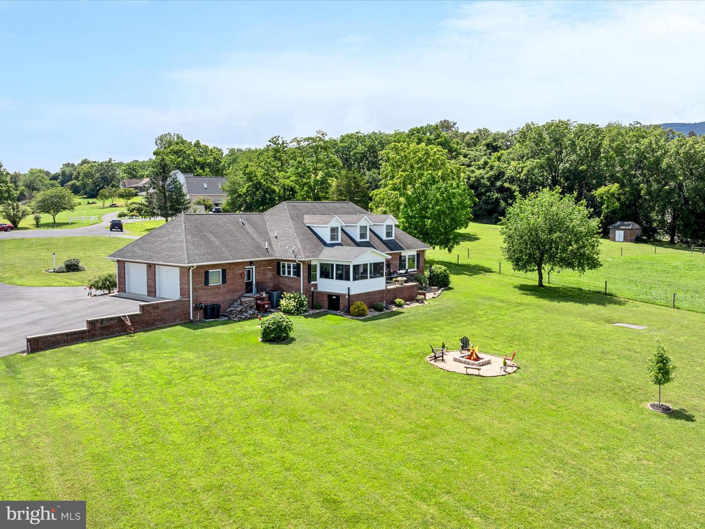 92 JACOB CT, WOODSTOCK, Virginia 22664, 3 Bedrooms Bedrooms, 8 Rooms Rooms,3 BathroomsBathrooms,Residential,For sale,92 JACOB CT,VASH2011898 MLS # VASH2011898