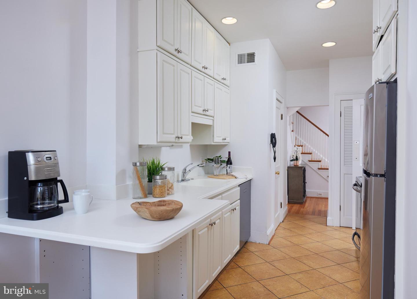 3407 FESSENDEN ST NW, WASHINGTON, District Of Columbia 20008, 4 Bedrooms Bedrooms, ,2 BathroomsBathrooms,Residential,For sale,3407 FESSENDEN ST NW,DCDC2208852 MLS # DCDC2208852