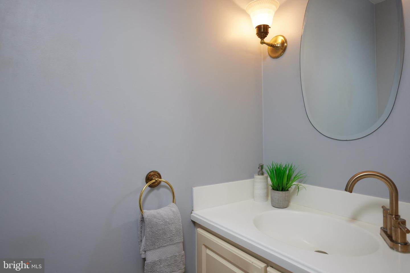 3407 FESSENDEN ST NW, WASHINGTON, District Of Columbia 20008, 4 Bedrooms Bedrooms, ,2 BathroomsBathrooms,Residential,For sale,3407 FESSENDEN ST NW,DCDC2208852 MLS # DCDC2208852