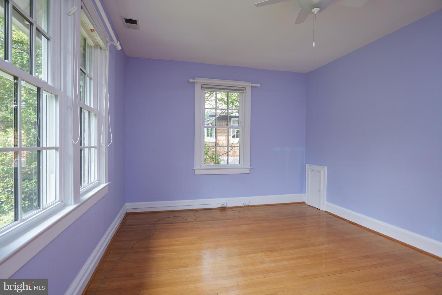 3407 FESSENDEN ST NW, WASHINGTON, District Of Columbia 20008, 4 Bedrooms Bedrooms, ,2 BathroomsBathrooms,Residential,For sale,3407 FESSENDEN ST NW,DCDC2208852 MLS # DCDC2208852