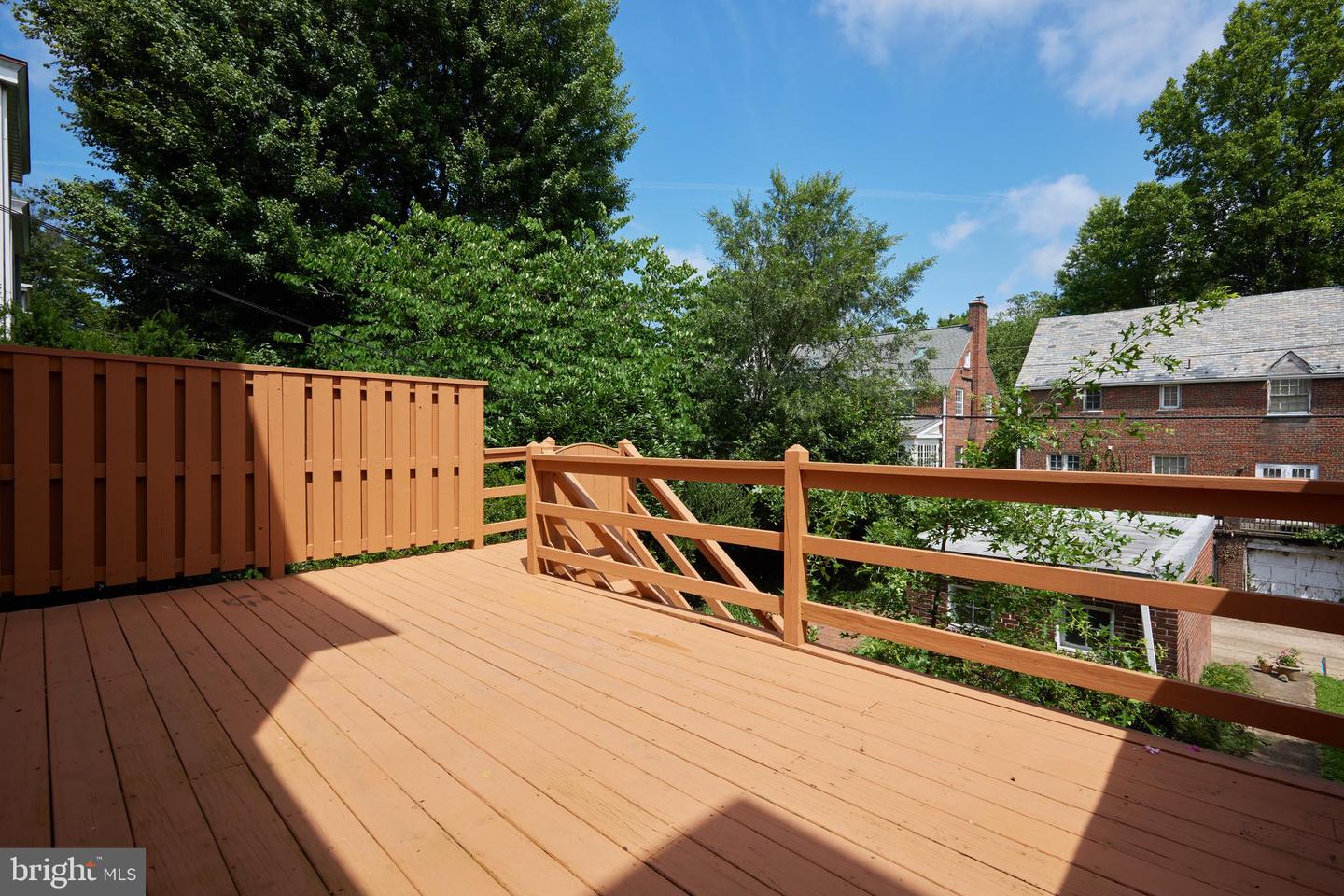 3407 FESSENDEN ST NW, WASHINGTON, District Of Columbia 20008, 4 Bedrooms Bedrooms, ,2 BathroomsBathrooms,Residential,For sale,3407 FESSENDEN ST NW,DCDC2208852 MLS # DCDC2208852