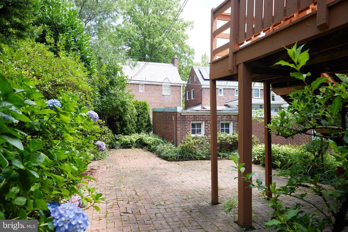 3407 FESSENDEN ST NW, WASHINGTON, District Of Columbia 20008, 4 Bedrooms Bedrooms, ,2 BathroomsBathrooms,Residential,For sale,3407 FESSENDEN ST NW,DCDC2208852 MLS # DCDC2208852