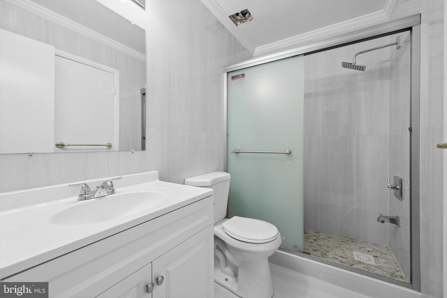 2848 CHABLIS CIR, WOODBRIDGE, Virginia 22192, 2 Bedrooms Bedrooms, ,1 BathroomBathrooms,Residential,For sale,2848 CHABLIS CIR,VAPW2098484 MLS # VAPW2098484