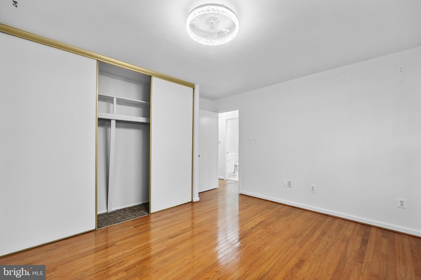 2848 CHABLIS CIR, WOODBRIDGE, Virginia 22192, 2 Bedrooms Bedrooms, ,1 BathroomBathrooms,Residential,For sale,2848 CHABLIS CIR,VAPW2098484 MLS # VAPW2098484