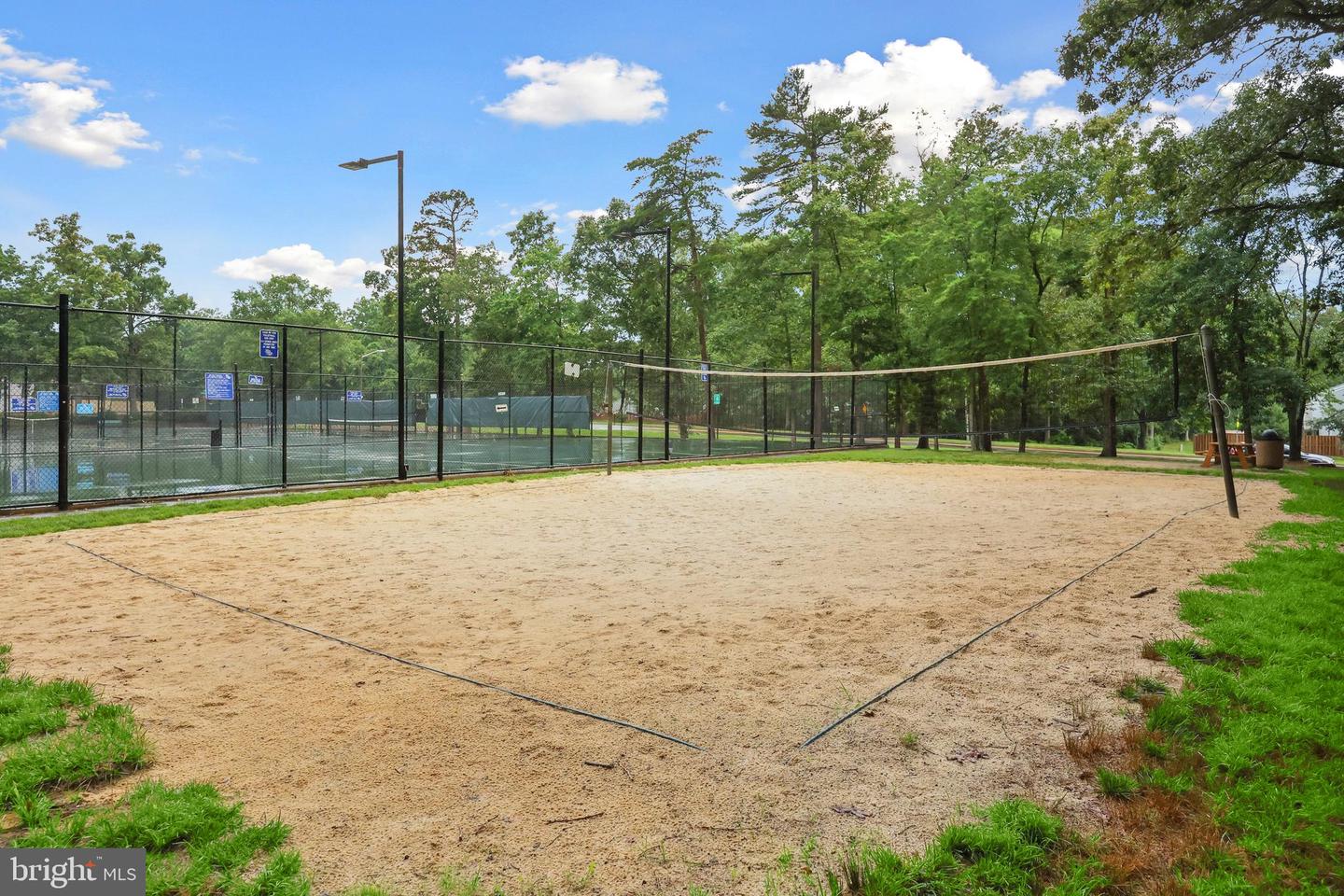 2848 CHABLIS CIR, WOODBRIDGE, Virginia 22192, 2 Bedrooms Bedrooms, ,1 BathroomBathrooms,Residential,For sale,2848 CHABLIS CIR,VAPW2098484 MLS # VAPW2098484