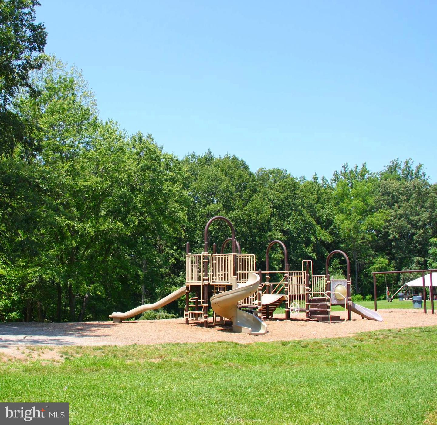 2847 SEMINOLE RD, WOODBRIDGE, Virginia 22192, 3 Bedrooms Bedrooms, ,2 BathroomsBathrooms,Residential,For sale,2847 SEMINOLE RD,VAPW2098506 MLS # VAPW2098506