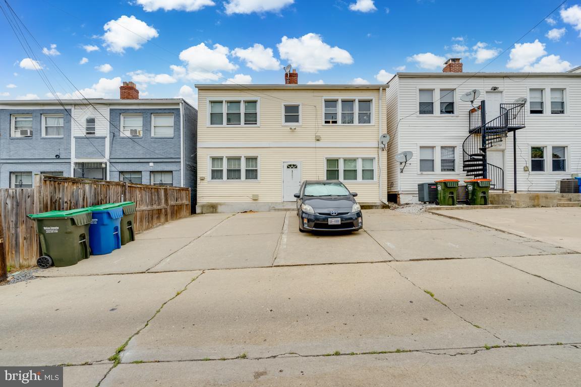 1333 ADAMS ST NE ##2, WASHINGTON, District Of Columbia 20018, 2 Bedrooms Bedrooms, ,1 BathroomBathrooms,Residential,For sale,1333 ADAMS ST NE ##2,DCDC2209254 MLS # DCDC2209254