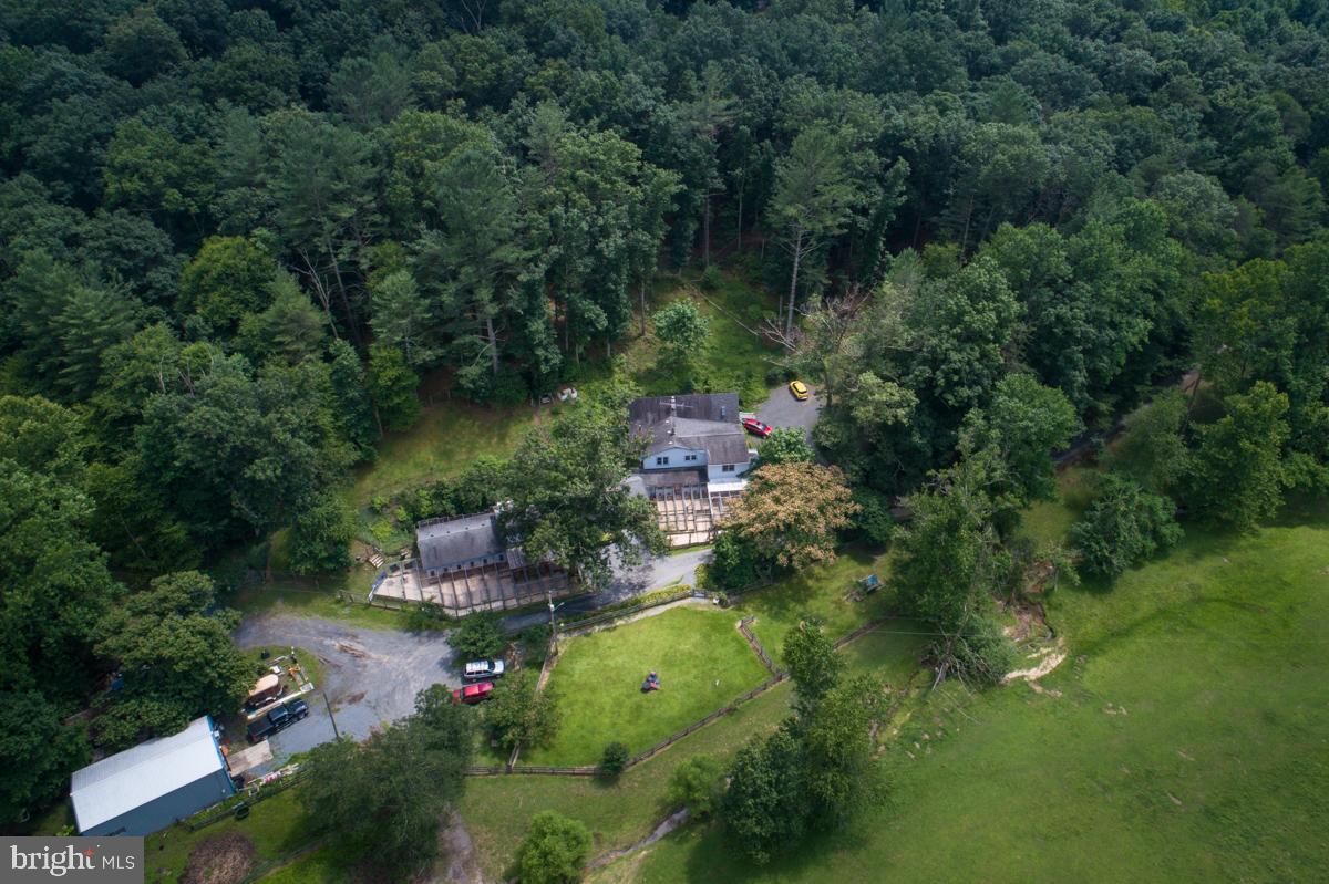 20 VICTORY LN, CASTLETON, Virginia 22716, 3 Bedrooms Bedrooms, ,3 BathroomsBathrooms,Residential,For sale,20 VICTORY LN,VARP2002166 MLS # VARP2002166