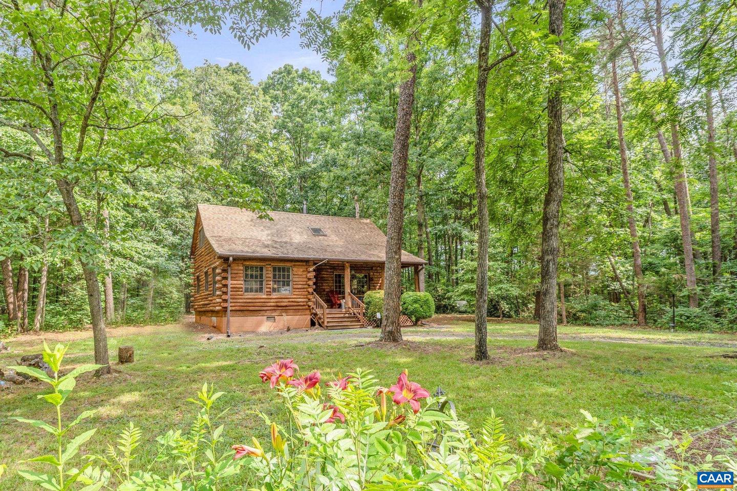 165 FITZPATRICK RD, BUCKINGHAM, Virginia 23921, 1 Bedroom Bedrooms, ,1 BathroomBathrooms,Residential,For sale,165 FITZPATRICK RD,666453 MLS # 666453