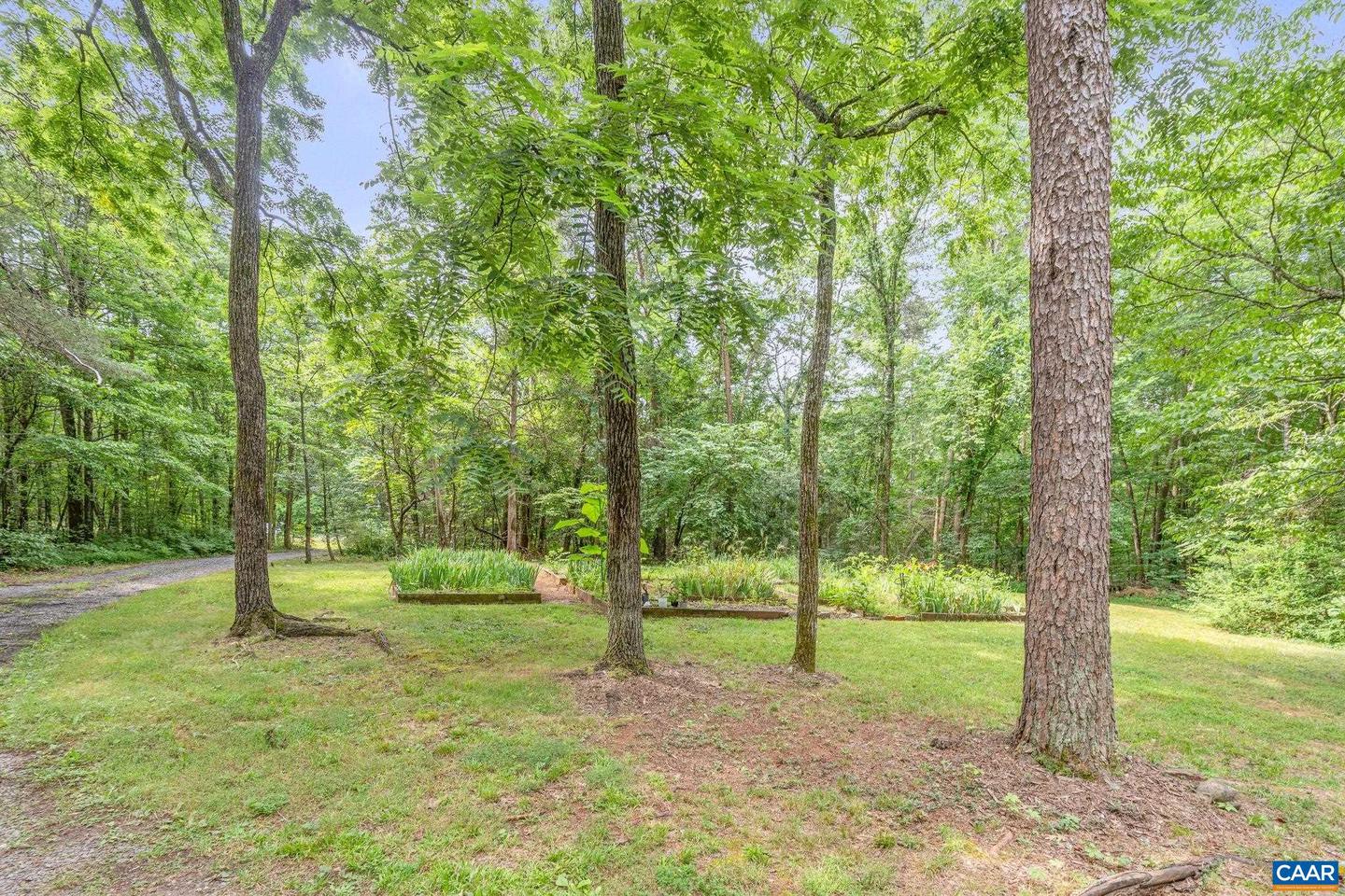 165 FITZPATRICK RD, BUCKINGHAM, Virginia 23921, 1 Bedroom Bedrooms, ,1 BathroomBathrooms,Residential,For sale,165 FITZPATRICK RD,666453 MLS # 666453