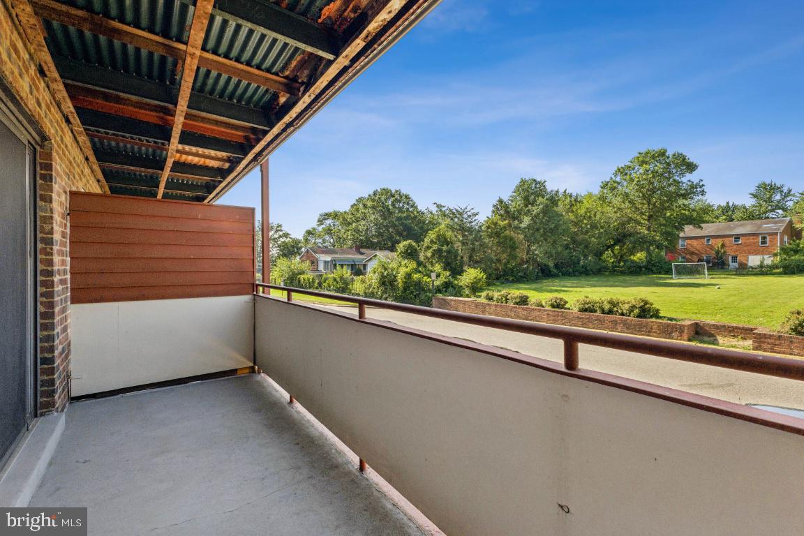 6437 RICHMOND HWY #203, ALEXANDRIA, Virginia 22306, 2 Bedrooms Bedrooms, ,1 BathroomBathrooms,Residential,For sale,6437 RICHMOND HWY #203,VAFX2253374 MLS # VAFX2253374