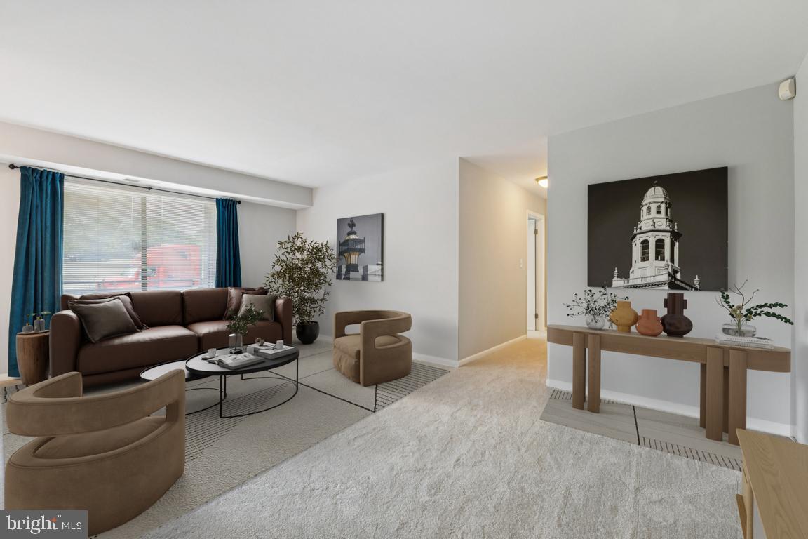 6437 RICHMOND HWY #203, ALEXANDRIA, Virginia 22306, 2 Bedrooms Bedrooms, ,1 BathroomBathrooms,Residential,For sale,6437 RICHMOND HWY #203,VAFX2253374 MLS # VAFX2253374