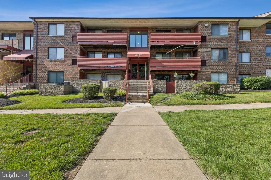 6437 RICHMOND HWY #203, ALEXANDRIA, Virginia 22306, 2 Bedrooms Bedrooms, ,1 BathroomBathrooms,Residential,For sale,6437 RICHMOND HWY #203,VAFX2253374 MLS # VAFX2253374