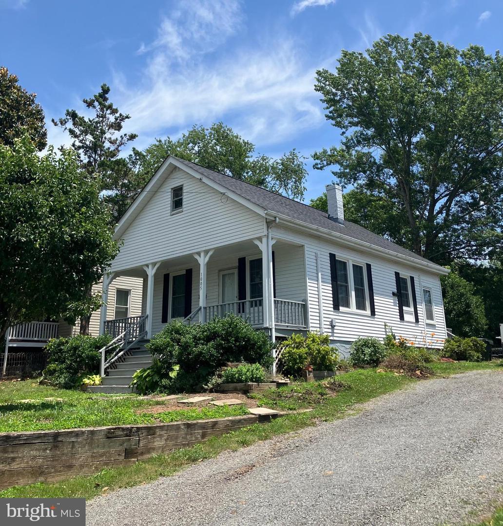 1005 TERRACE ST, CULPEPER, Virginia 22701, 3 Bedrooms Bedrooms, ,1 BathroomBathrooms,Residential,For sale,1005 TERRACE ST,VACU2010952 MLS # VACU2010952
