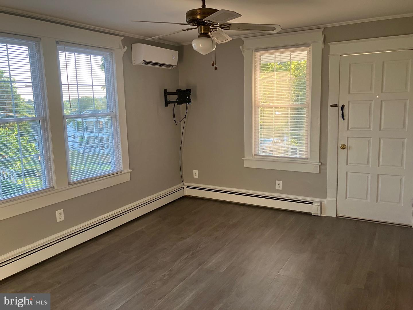 1005 TERRACE ST, CULPEPER, Virginia 22701, 3 Bedrooms Bedrooms, ,1 BathroomBathrooms,Residential,For sale,1005 TERRACE ST,VACU2010952 MLS # VACU2010952