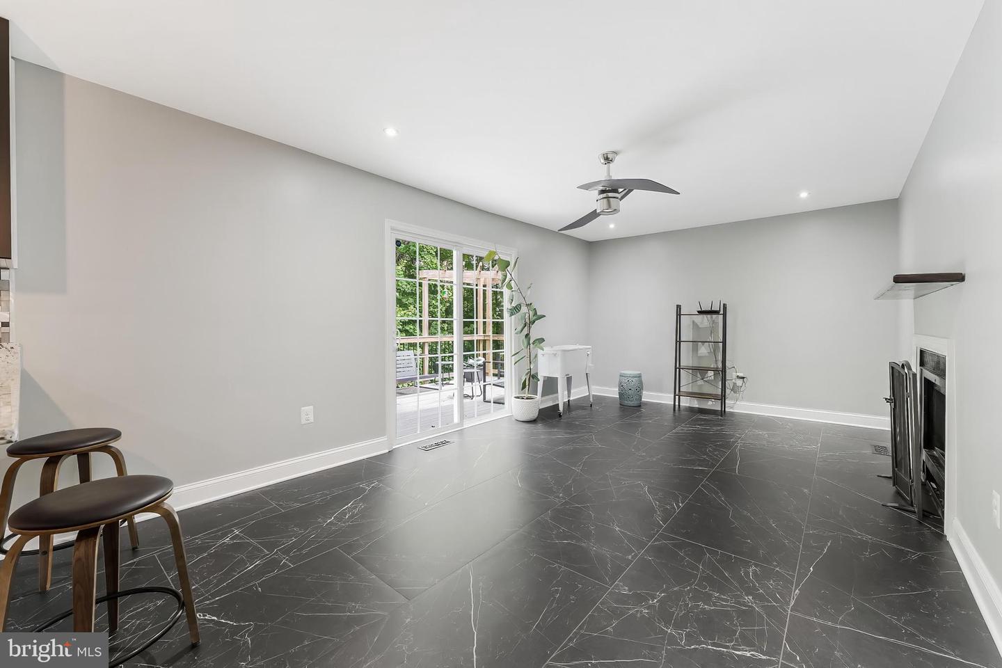 13283 KENNY RD, WOODBRIDGE, Virginia 22193, 4 Bedrooms Bedrooms, ,2 BathroomsBathrooms,Residential,For sale,13283 KENNY RD,VAPW2098574 MLS # VAPW2098574