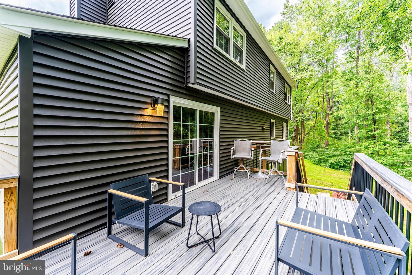 13283 KENNY RD, WOODBRIDGE, Virginia 22193, 4 Bedrooms Bedrooms, ,2 BathroomsBathrooms,Residential,For sale,13283 KENNY RD,VAPW2098574 MLS # VAPW2098574