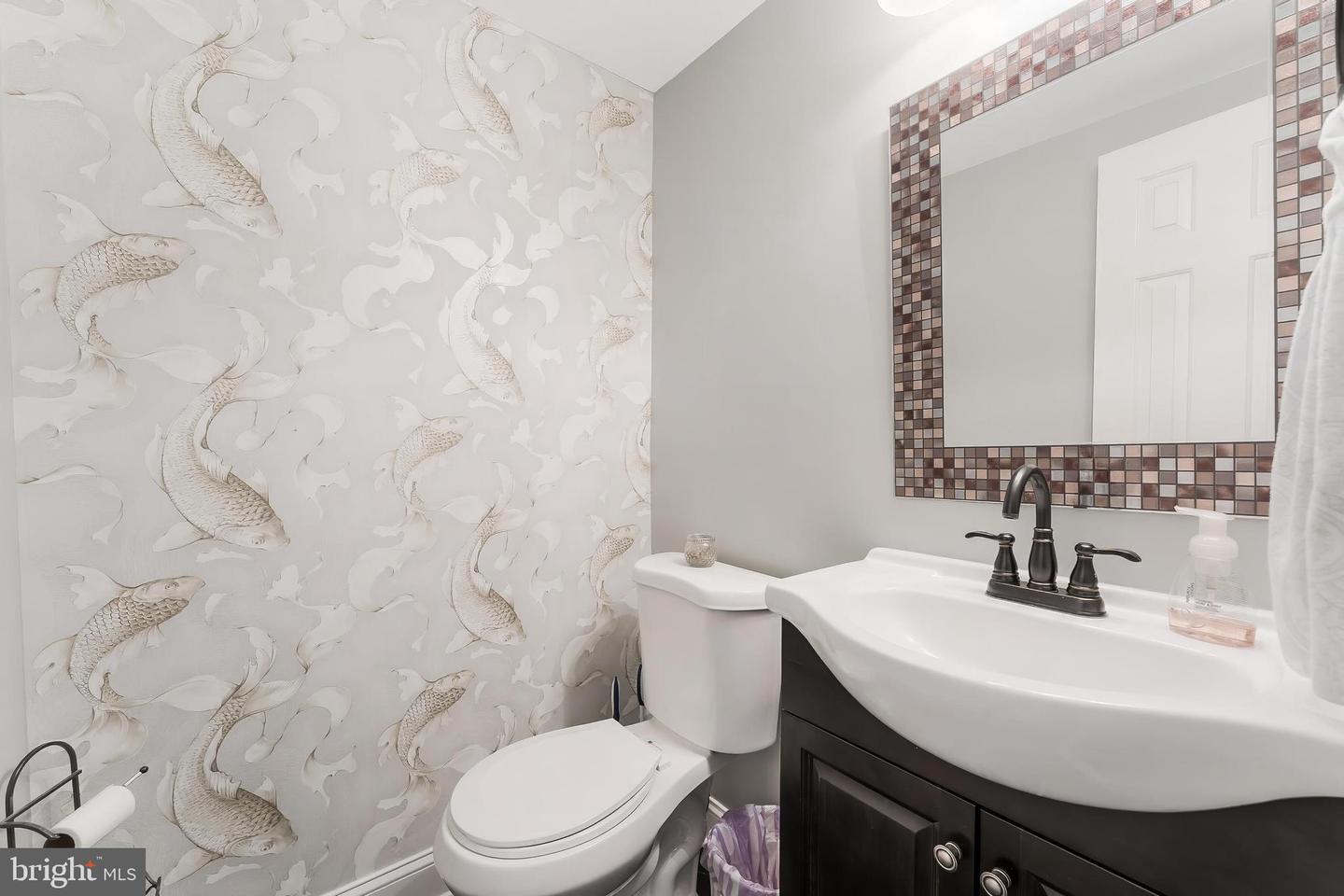 13283 KENNY RD, WOODBRIDGE, Virginia 22193, 4 Bedrooms Bedrooms, ,2 BathroomsBathrooms,Residential,For sale,13283 KENNY RD,VAPW2098574 MLS # VAPW2098574