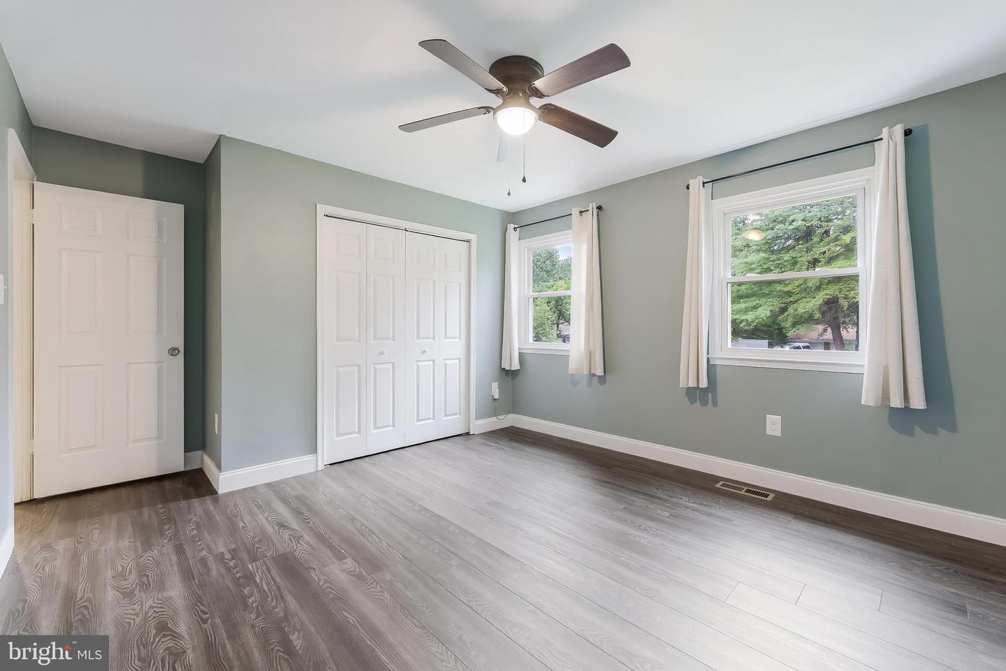 13283 KENNY RD, WOODBRIDGE, Virginia 22193, 4 Bedrooms Bedrooms, ,2 BathroomsBathrooms,Residential,For sale,13283 KENNY RD,VAPW2098574 MLS # VAPW2098574