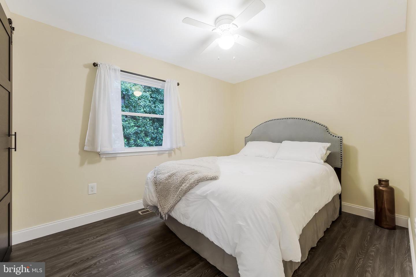 13283 KENNY RD, WOODBRIDGE, Virginia 22193, 4 Bedrooms Bedrooms, ,2 BathroomsBathrooms,Residential,For sale,13283 KENNY RD,VAPW2098574 MLS # VAPW2098574