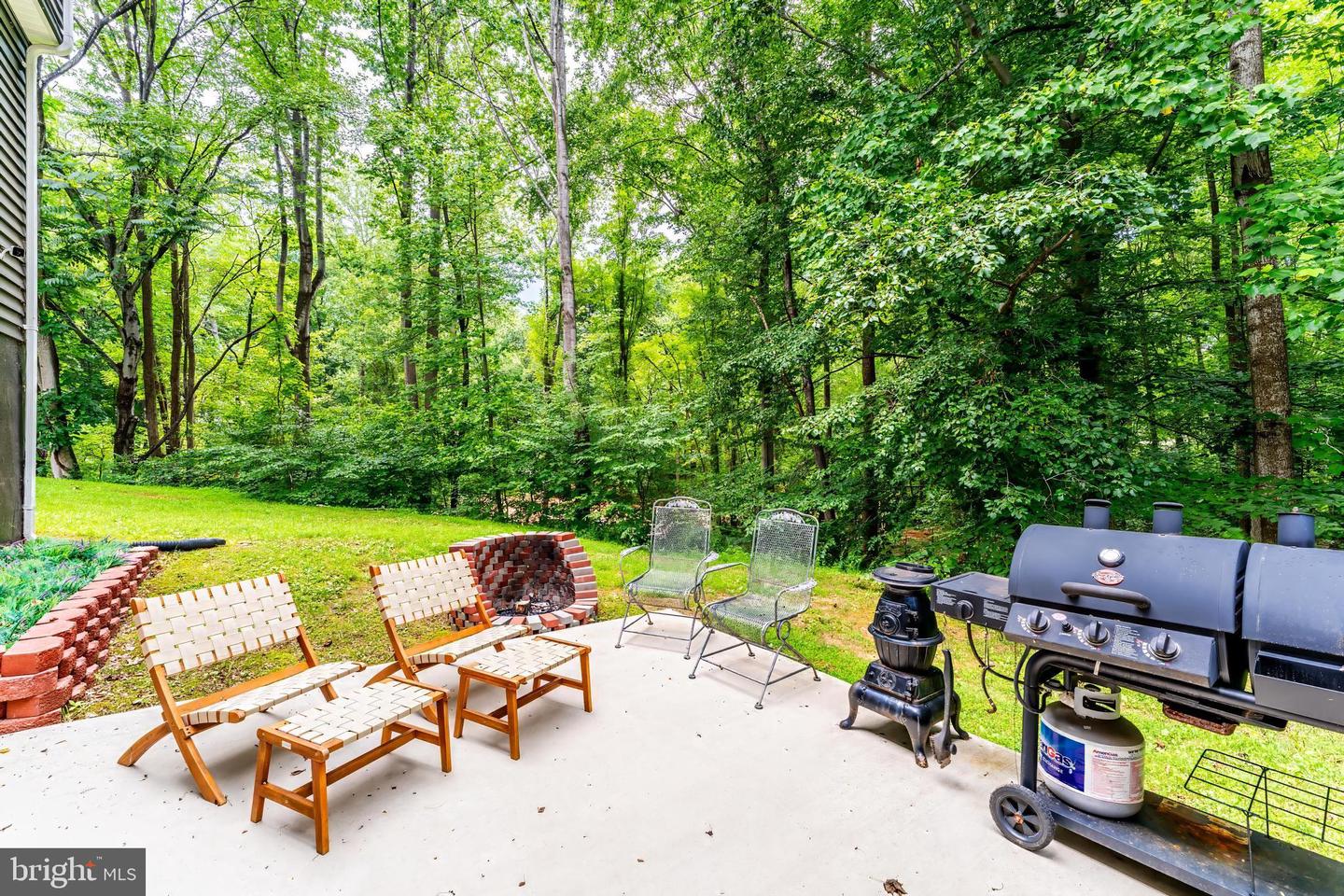 13283 KENNY RD, WOODBRIDGE, Virginia 22193, 4 Bedrooms Bedrooms, ,2 BathroomsBathrooms,Residential,For sale,13283 KENNY RD,VAPW2098574 MLS # VAPW2098574