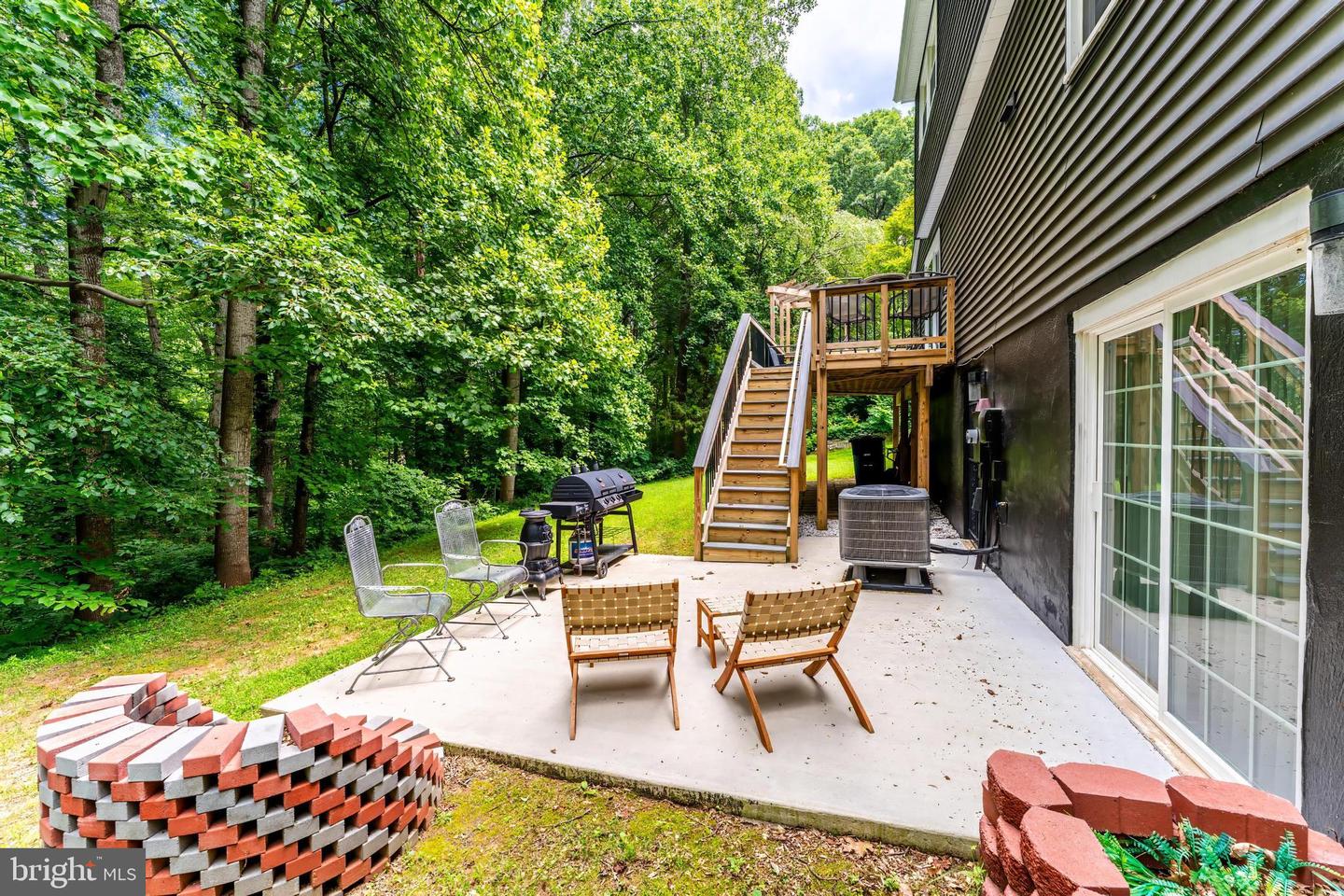 13283 KENNY RD, WOODBRIDGE, Virginia 22193, 4 Bedrooms Bedrooms, ,2 BathroomsBathrooms,Residential,For sale,13283 KENNY RD,VAPW2098574 MLS # VAPW2098574
