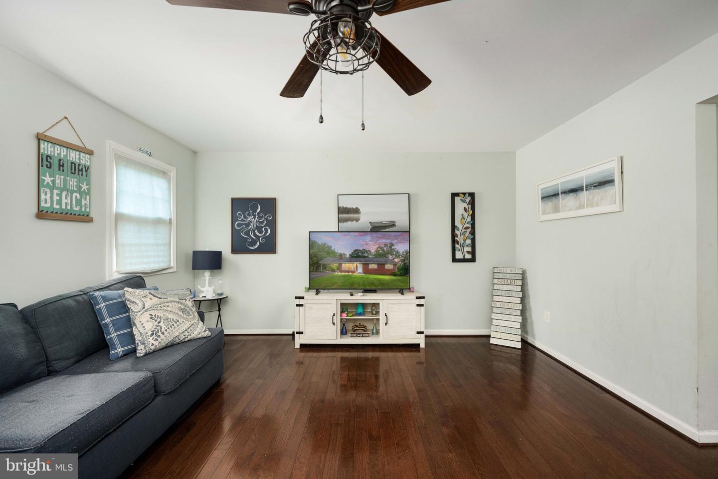 1012 CONWAY RD, FREDERICKSBURG, Virginia 22405, 3 Bedrooms Bedrooms, ,2 BathroomsBathrooms,Residential,For sale,1012 CONWAY RD,VAST2040500 MLS # VAST2040500