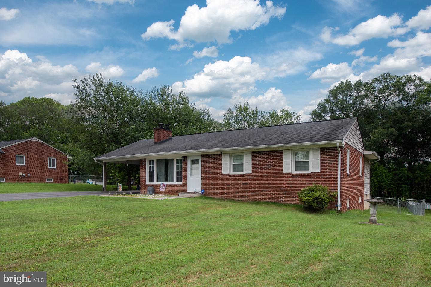 1012 CONWAY RD, FREDERICKSBURG, Virginia 22405, 3 Bedrooms Bedrooms, ,2 BathroomsBathrooms,Residential,For sale,1012 CONWAY RD,VAST2040500 MLS # VAST2040500