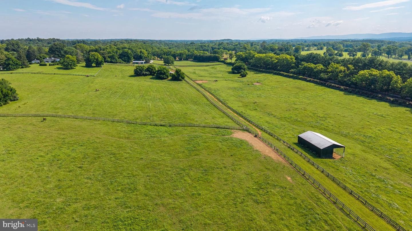 516 CLAY HILL RD, BOYCE, Virginia 22620, 1 Bedroom Bedrooms, ,1 BathroomBathrooms,Residential,For sale,516 CLAY HILL RD,VACL2003892 MLS # VACL2003892