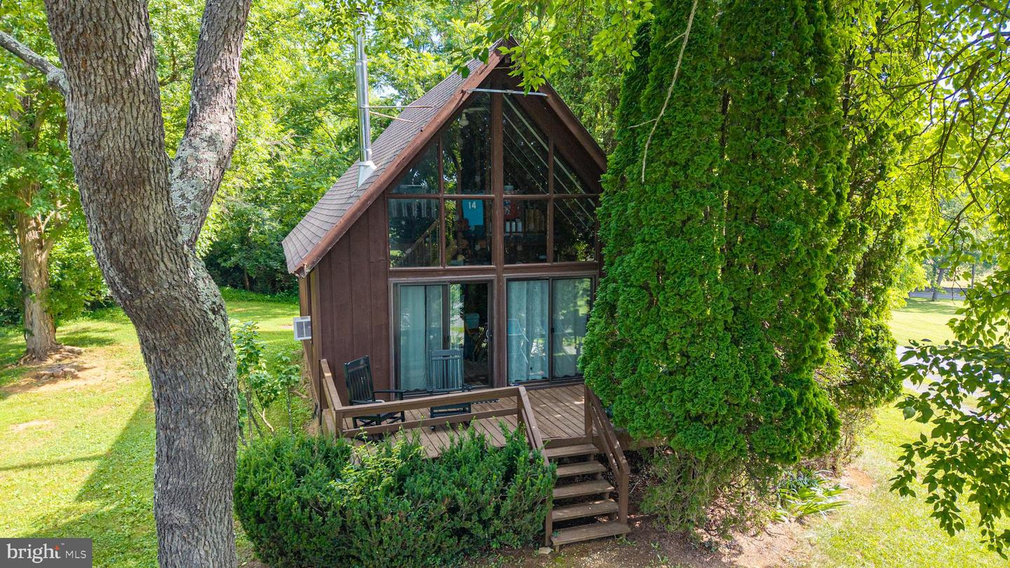 516 CLAY HILL RD, BOYCE, Virginia 22620, 1 Bedroom Bedrooms, ,1 BathroomBathrooms,Residential,For sale,516 CLAY HILL RD,VACL2003892 MLS # VACL2003892