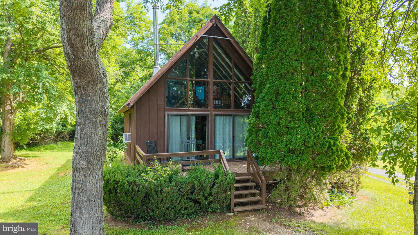 516 CLAY HILL RD, BOYCE, Virginia 22620, 1 Bedroom Bedrooms, ,1 BathroomBathrooms,Residential,For sale,516 CLAY HILL RD,VACL2003892 MLS # VACL2003892