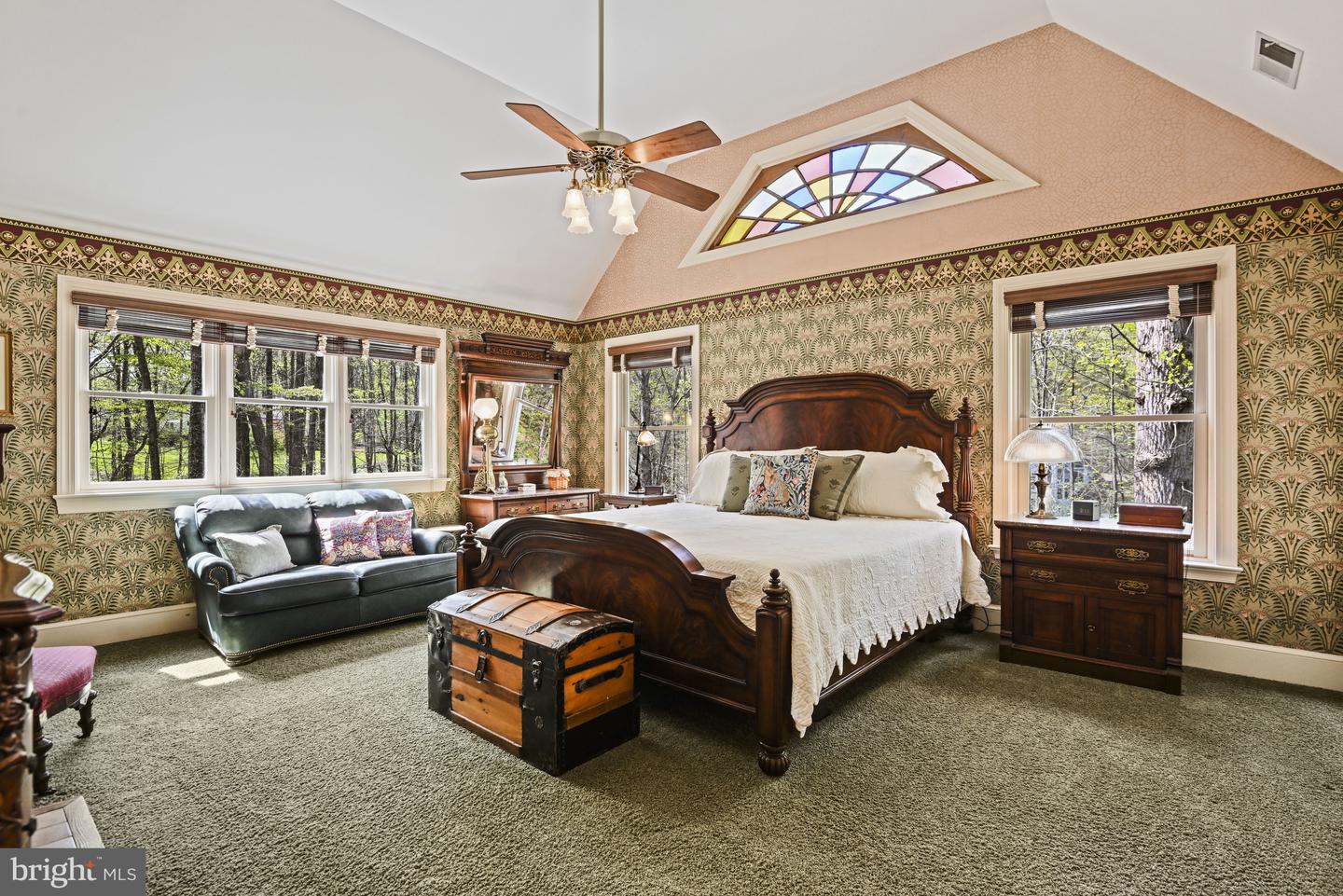 204 RIVER PARK DR, GREAT FALLS, Virginia 22066, 5 Bedrooms Bedrooms, ,4 BathroomsBathrooms,Residential,For sale,204 RIVER PARK DR,VAFX2253696 MLS # VAFX2253696