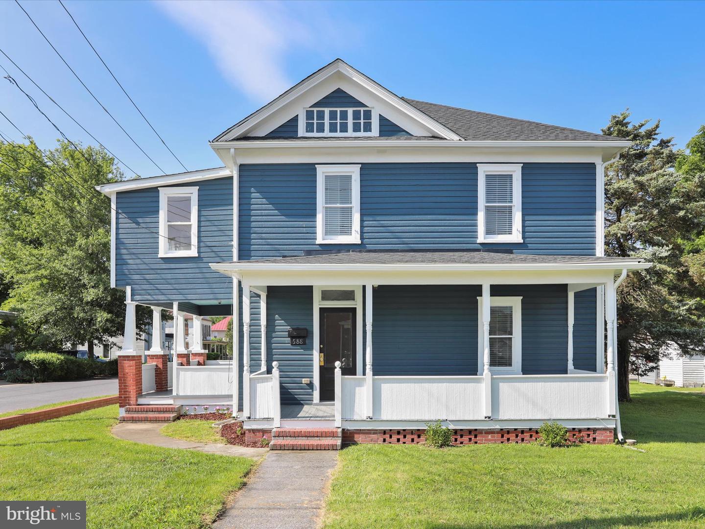 588 E KING ST, STRASBURG, Virginia 22657, 3 Bedrooms Bedrooms, ,1 BathroomBathrooms,Residential,For sale,588 E KING ST,VASH2011926 MLS # VASH2011926