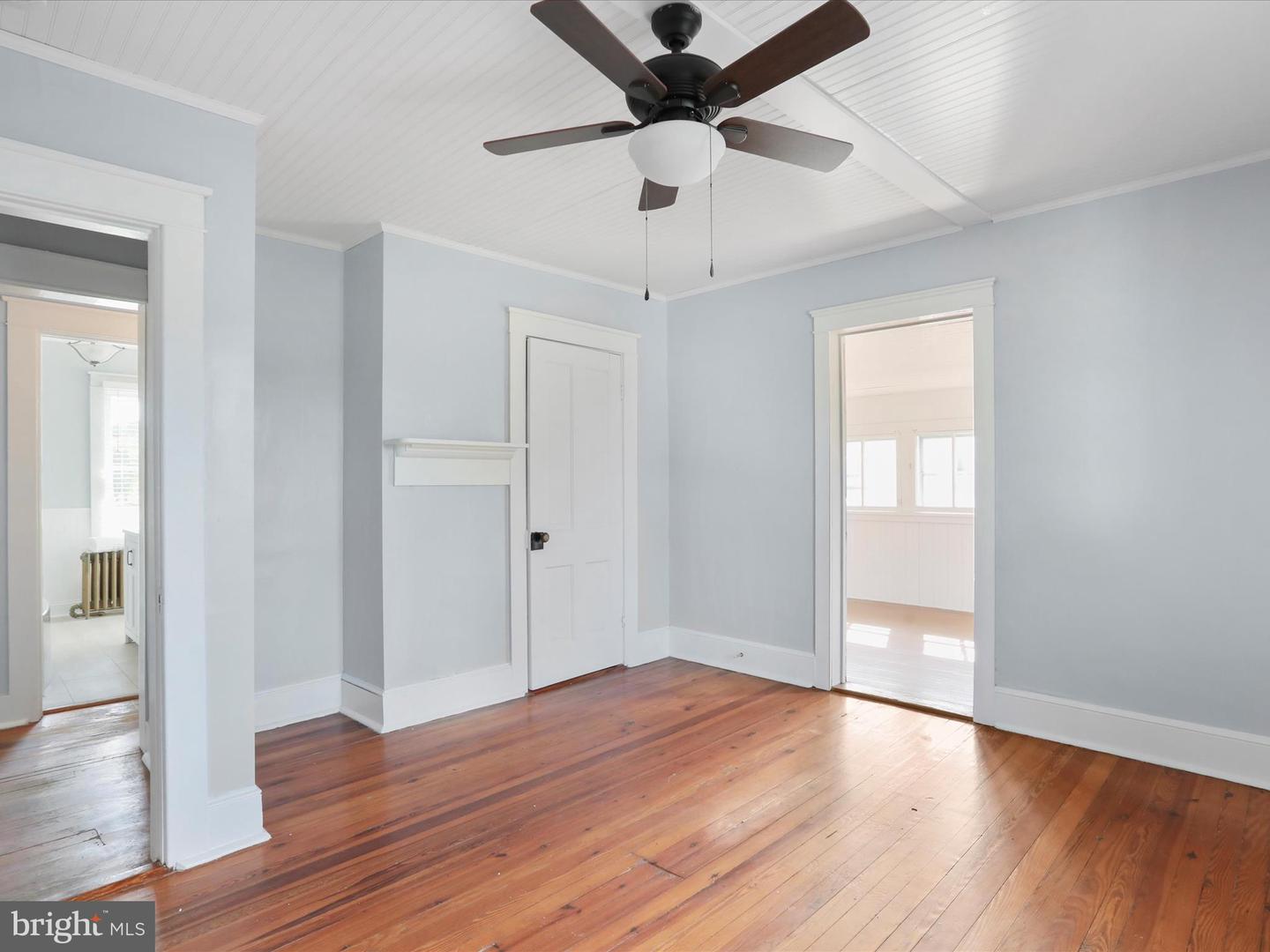 588 E KING ST, STRASBURG, Virginia 22657, 3 Bedrooms Bedrooms, ,1 BathroomBathrooms,Residential,For sale,588 E KING ST,VASH2011926 MLS # VASH2011926
