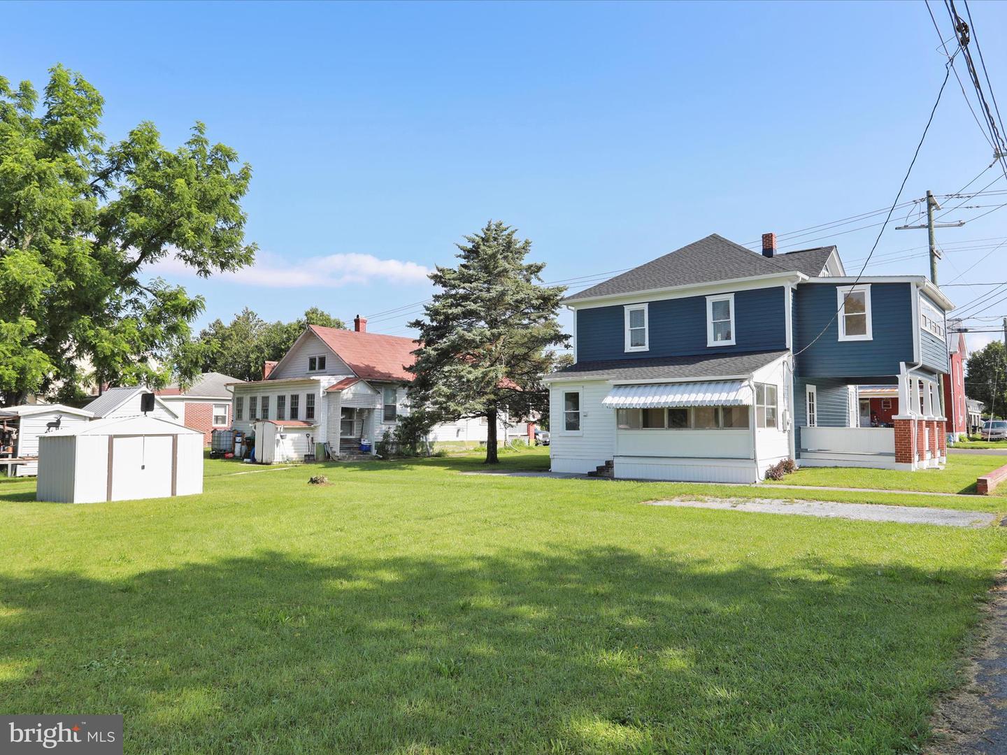 588 E KING ST, STRASBURG, Virginia 22657, 3 Bedrooms Bedrooms, ,1 BathroomBathrooms,Residential,For sale,588 E KING ST,VASH2011926 MLS # VASH2011926