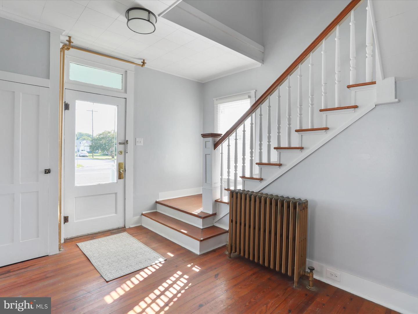 588 E KING ST, STRASBURG, Virginia 22657, 3 Bedrooms Bedrooms, ,1 BathroomBathrooms,Residential,For sale,588 E KING ST,VASH2011926 MLS # VASH2011926