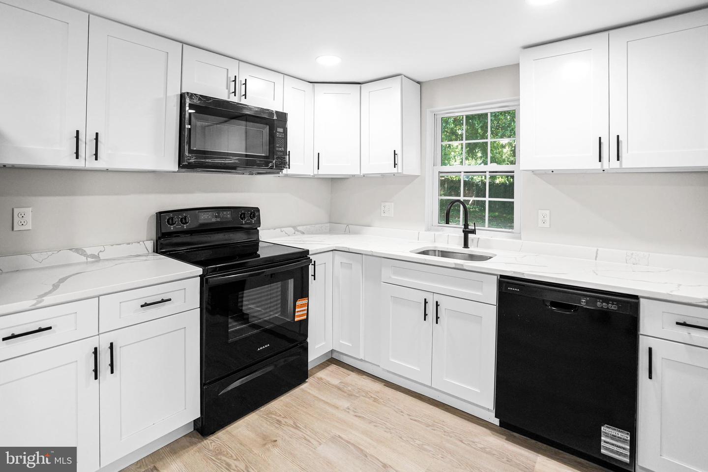 317 S WEST ST, PETERSBURG, Virginia 23803, 4 Bedrooms Bedrooms, ,2 BathroomsBathrooms,Residential,For sale,317 S WEST ST,VAPC2000124 MLS # VAPC2000124