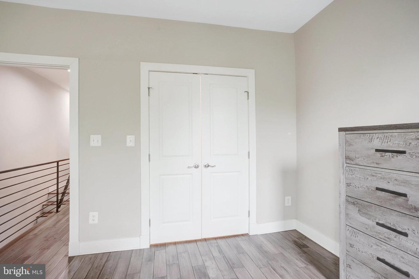 113 R ST NE, WASHINGTON, District Of Columbia 20002, 4 Bedrooms Bedrooms, ,4 BathroomsBathrooms,Residential,For sale,113 R ST NE,DCDC2209280 MLS # DCDC2209280