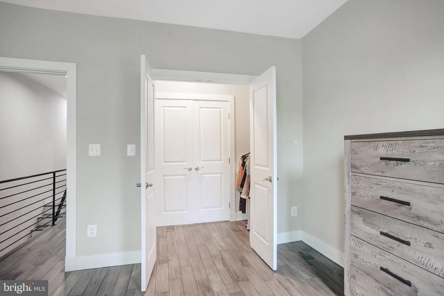 113 R ST NE, WASHINGTON, District Of Columbia 20002, 4 Bedrooms Bedrooms, ,4 BathroomsBathrooms,Residential,For sale,113 R ST NE,DCDC2209280 MLS # DCDC2209280
