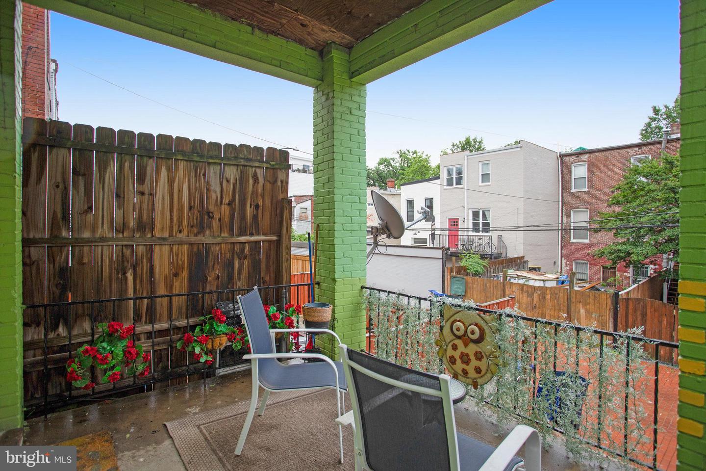 113 R ST NE, WASHINGTON, District Of Columbia 20002, 4 Bedrooms Bedrooms, ,4 BathroomsBathrooms,Residential,For sale,113 R ST NE,DCDC2209280 MLS # DCDC2209280